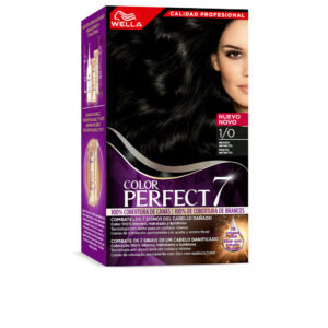 **Wella Color Perfect 7: Negro Infinito - Cobertura Total 100% de Canas**