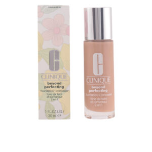 Clinique Beyond Perfecting: Base y Corrector 2 en 1 #09 Neutro